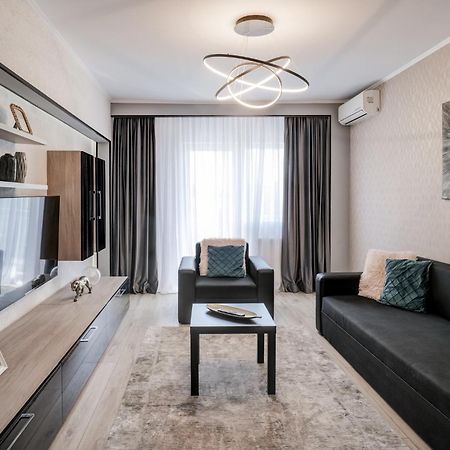Chanttal Luxury - Fountain Bucarest Esterno foto